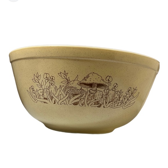Pyrex Other - Vintage Pyrex Forest Fancies Mushrooms 403 Mixing Bowl 2.5L